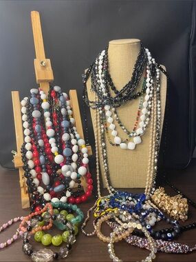 Beaded Lot - Glass, Lucite, Plastic